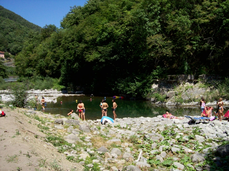  Image name: Parco010.jpg 
 width: 801 pixel 
 height: 601 pixel 
 Size: 532516 bytes 
 Click to enlarge 